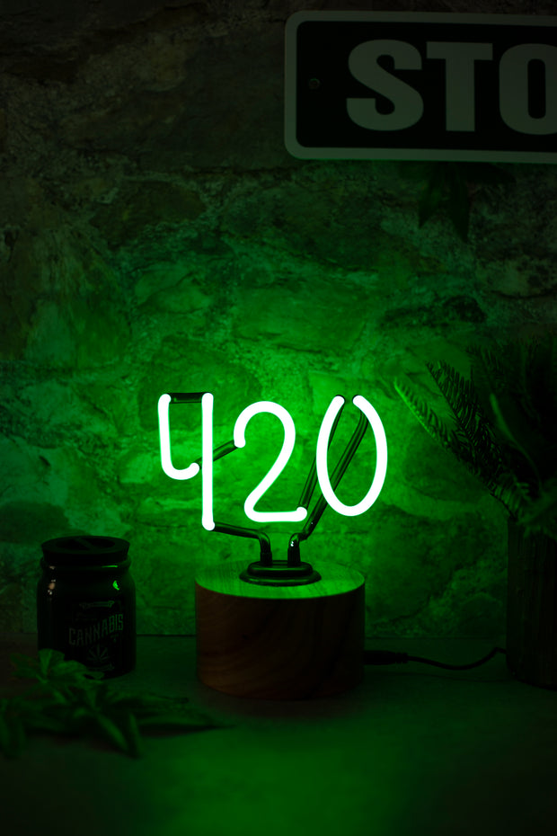 Lightly Toasted 420 Neon Light